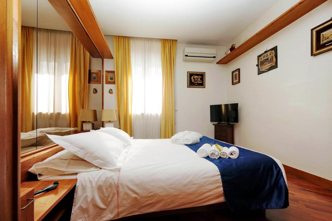Frattina Family Romantic Superior Suite Exterior photo